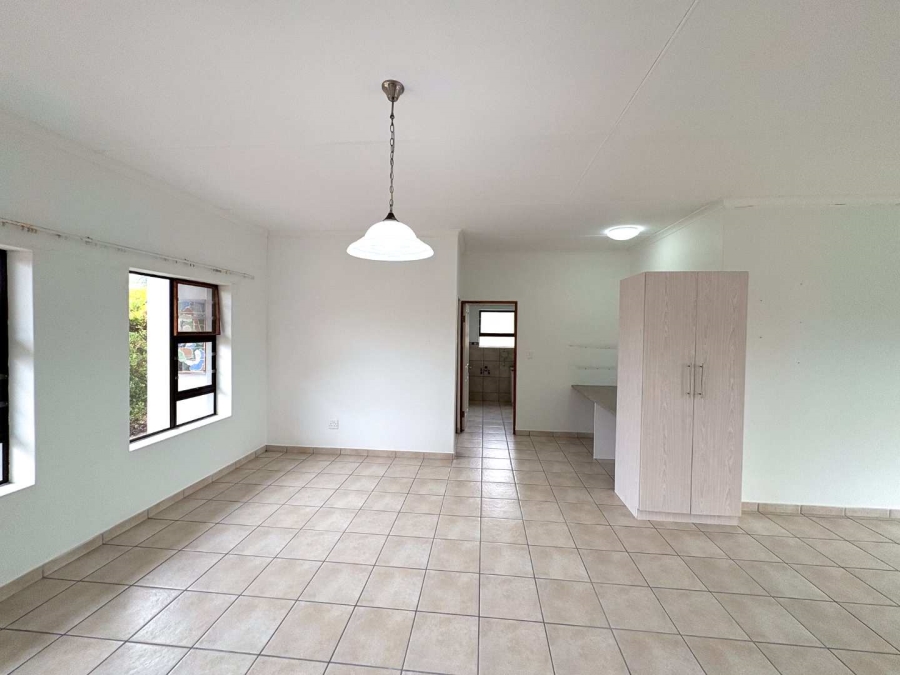 2 Bedroom Property for Sale in Stilbaai Wes Western Cape